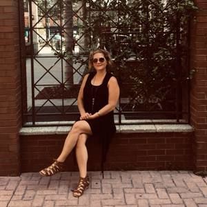 Meet your Posher, Lori